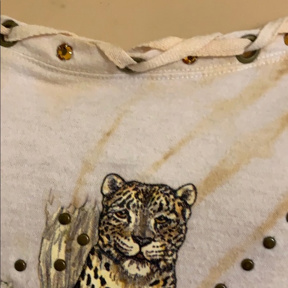 Long-sleeved Cheetah bejeweled rhinestone stud top - Picture 4 of 8